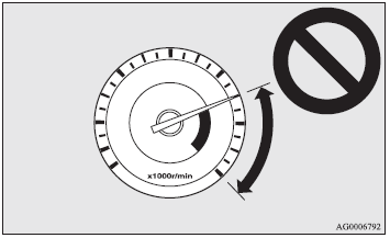 The tachometer indicates the engine speed (r/min). The tachometer can help you