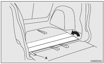 1. Open the tailgate. Refer to “Tailgate”.