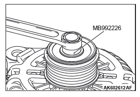 Mitsubishi Outlander. Engine Electrical