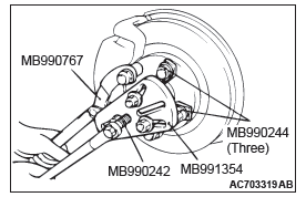 Mitsubishi Outlander. Front Axle