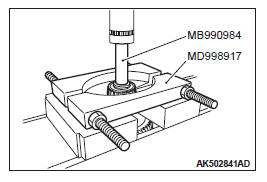 Mitsubishi Outlander. Continuously Variable Transaxle Overhaul