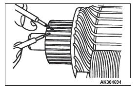 Mitsubishi Outlander. Engine Electrical