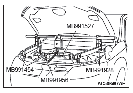 Mitsubishi Outlander. Engine Mechanical