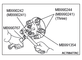 Mitsubishi Outlander. Rear Suspension