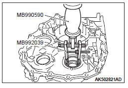 Mitsubishi Outlander. Continuously Variable Transaxle Overhaul