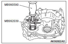 Mitsubishi Outlander. Continuously Variable Transaxle Overhaul