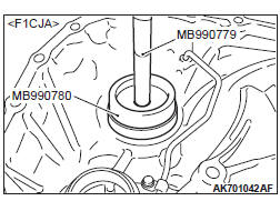 Mitsubishi Outlander. Continuously Variable Transaxle Overhaul