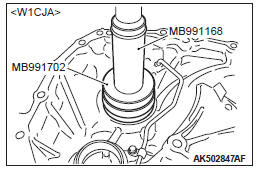 Mitsubishi Outlander. Continuously Variable Transaxle Overhaul