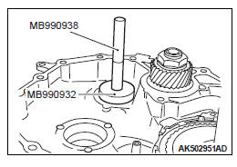 Mitsubishi Outlander. Continuously Variable Transaxle Overhaul