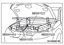 Mitsubishi Outlander. Engine Mechanical