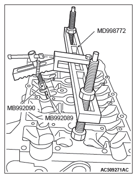 Mitsubishi Outlander. Engine Mechanical