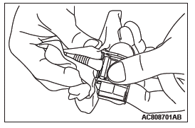 Mitsubishi Outlander. Wireless Control Module (WCM)