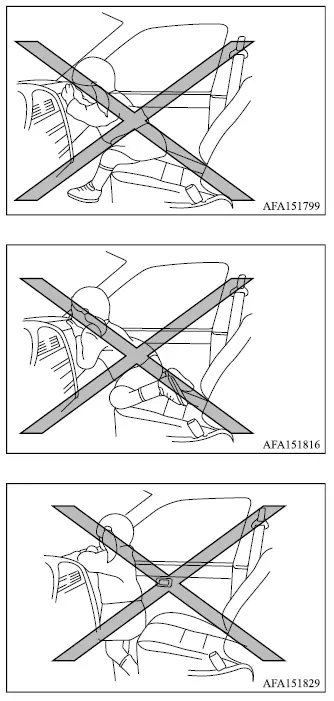 Dangerous Mitsubishi Outlander child seating position near the side window and curtain airbag