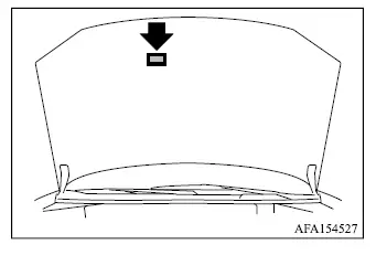 Mitsubishi Outlander air conditioner refrigerant and lubricant specification label
